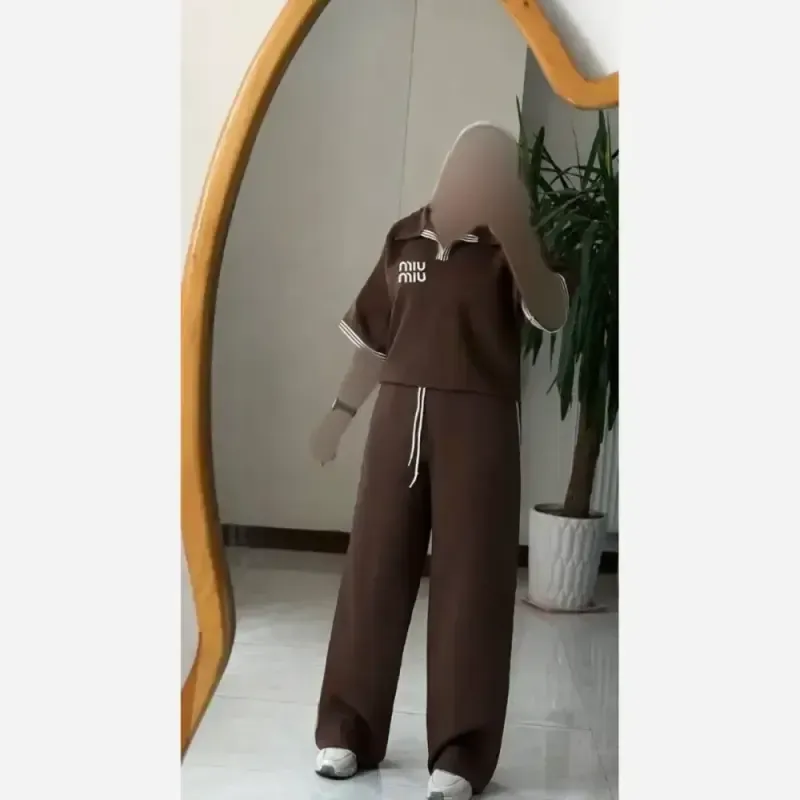 ست تیشرت شلوار زنانه میو میو مانلی جنس کارتیر پلاس سایز فری 38 تا 48 رنگ بندی متنوع